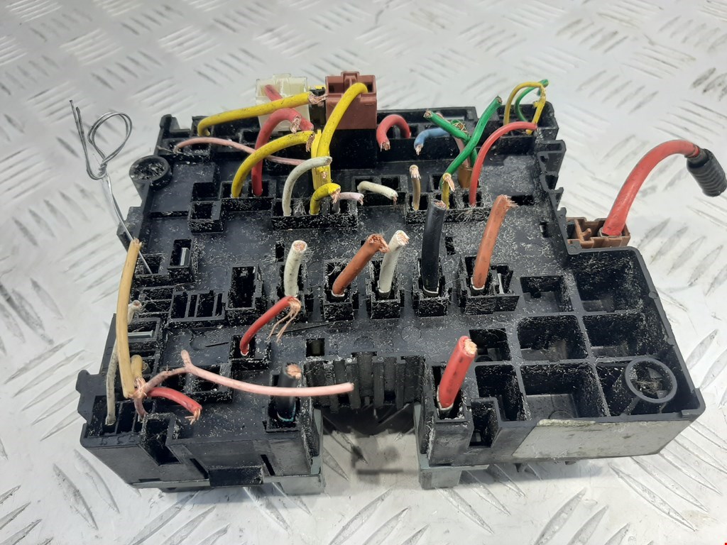 Датчик уровня в бачок омывателя CITROEN Xsara 1997-2000