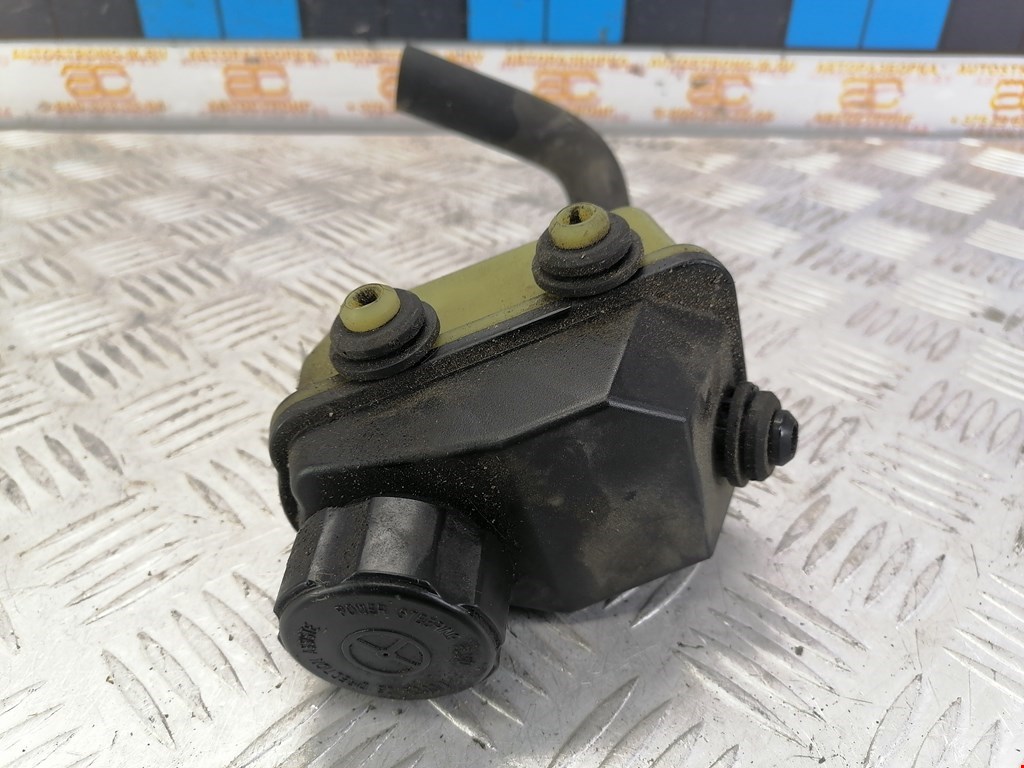 Бачок ГУР (гидроусилителя) VOLVO V50 I 2004-2012