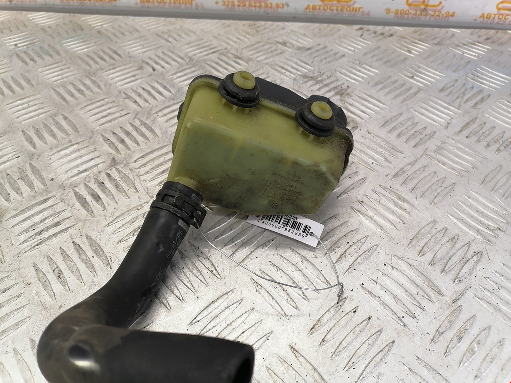 Бачок ГУР (гидроусилителя) VOLVO V50 I 2004-2012