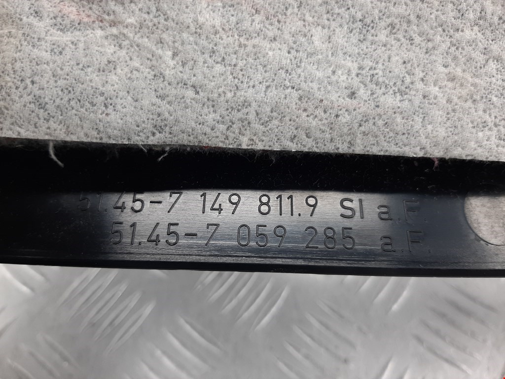 Накладка декоративная BMW 3er E90/E91 2005-2012