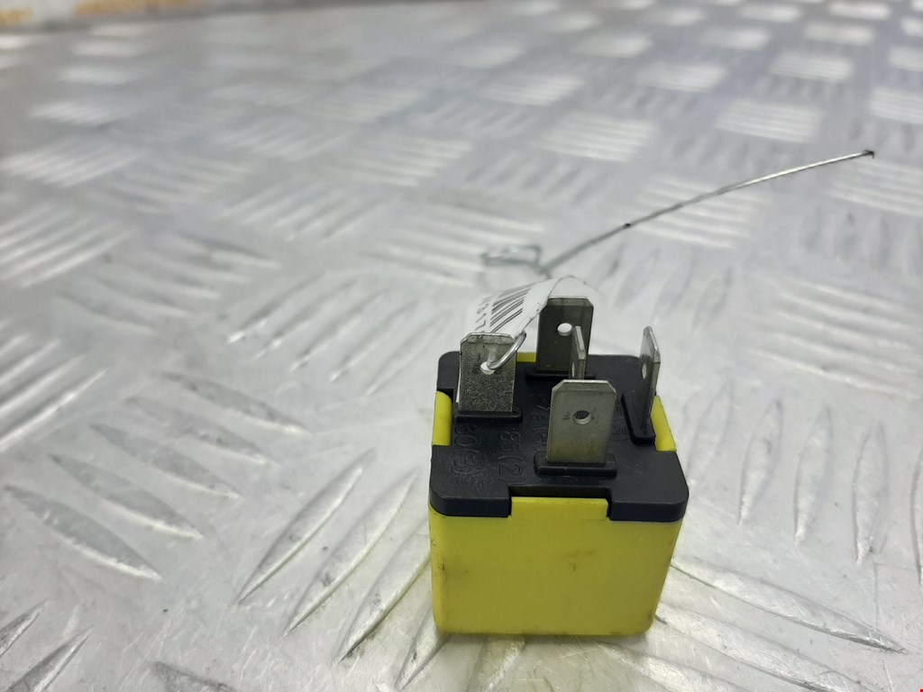 Реле RENAULT Kangoo 1997-2008