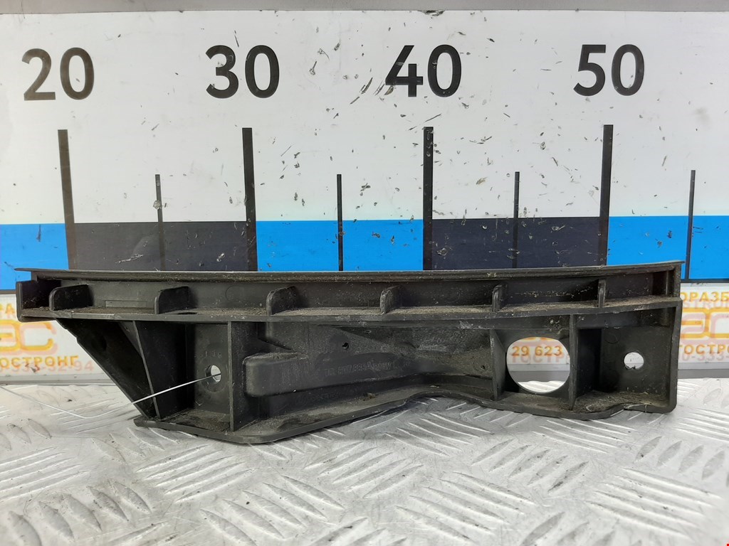 Кронштейн переднего бампера левый VOLKSWAGEN Touran 2003-2010