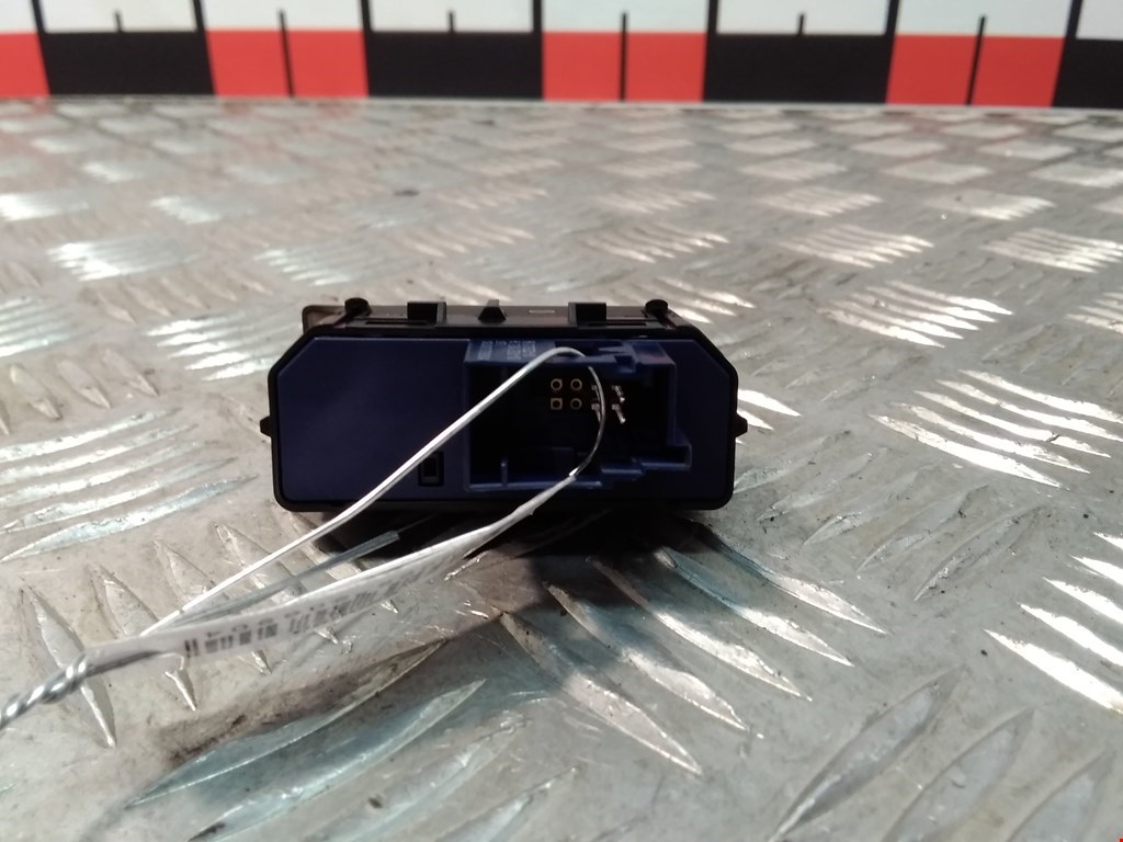 Кнопка антипробуксовочной системы CITROEN C5 II 2007-2017