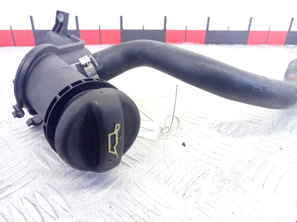 Горловина маслозаливная (залива масла) CITROEN C4 Picasso 2006-2013