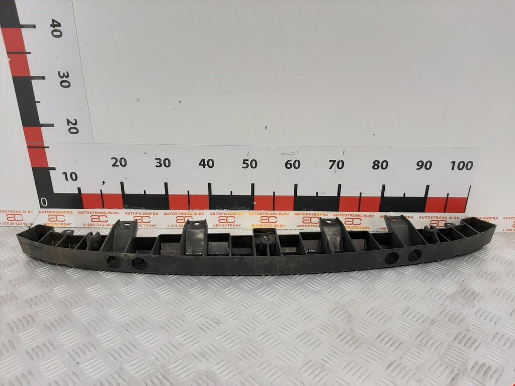 Кронштейн переднего бампера центральный SUBARU Outback 2003-2009