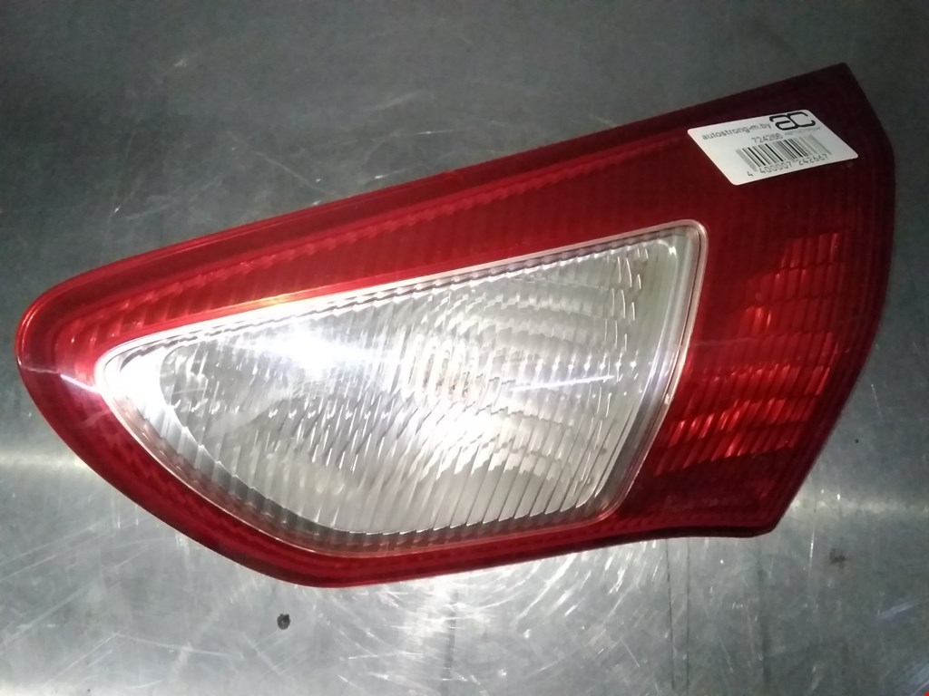 Фонарь задний внутренний правый MITSUBISHI Lancer X CX, CY,CZ 2007-2017