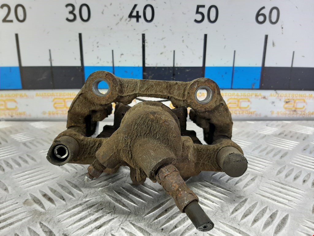 Суппорт задний левый MERCEDES-BENZ C-Class C-klasse W204 2007-2015