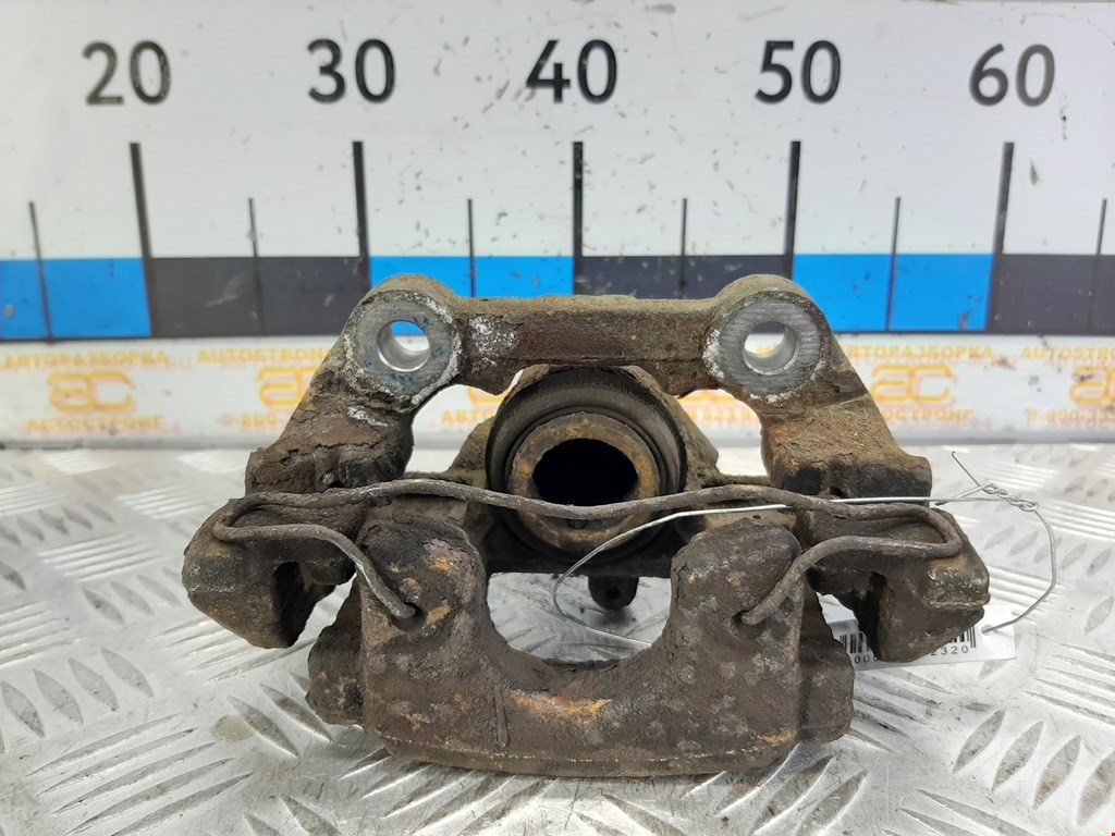 Суппорт задний левый MERCEDES-BENZ C-Class C-klasse W204 2007-2015