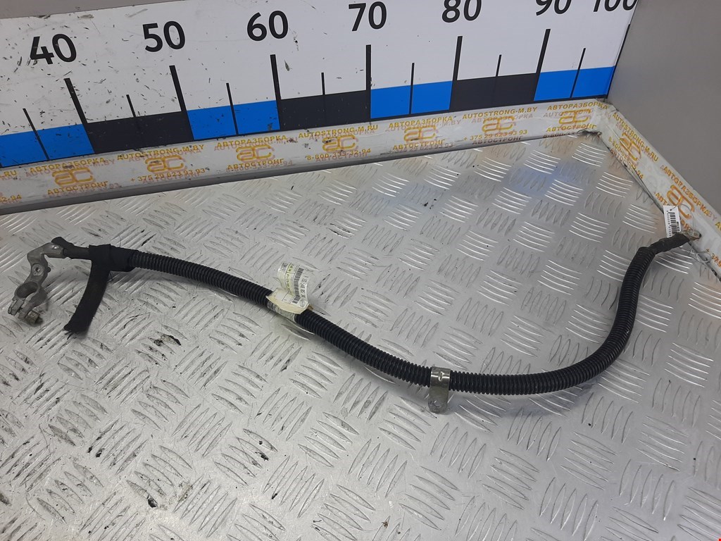 Клемма аккумулятора (плюс) + MERCEDES-BENZ M-Class W163 ML 1997-2005