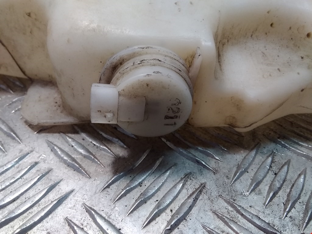 Бачок омывателя DODGE Ram II BR/BE 1994-2001