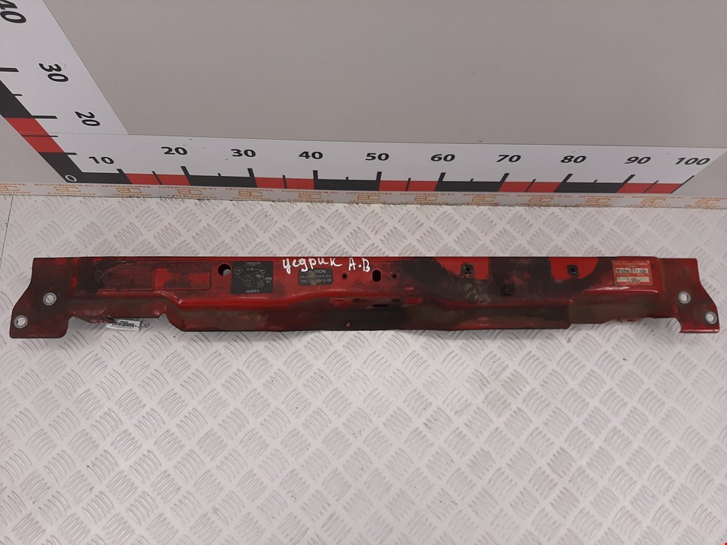 Рамка капота Chrysler Voyager 3 (1995-2001)