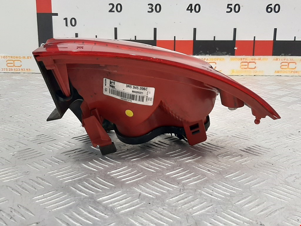 Фонарь задний правый SEAT Exeo 2008-2013