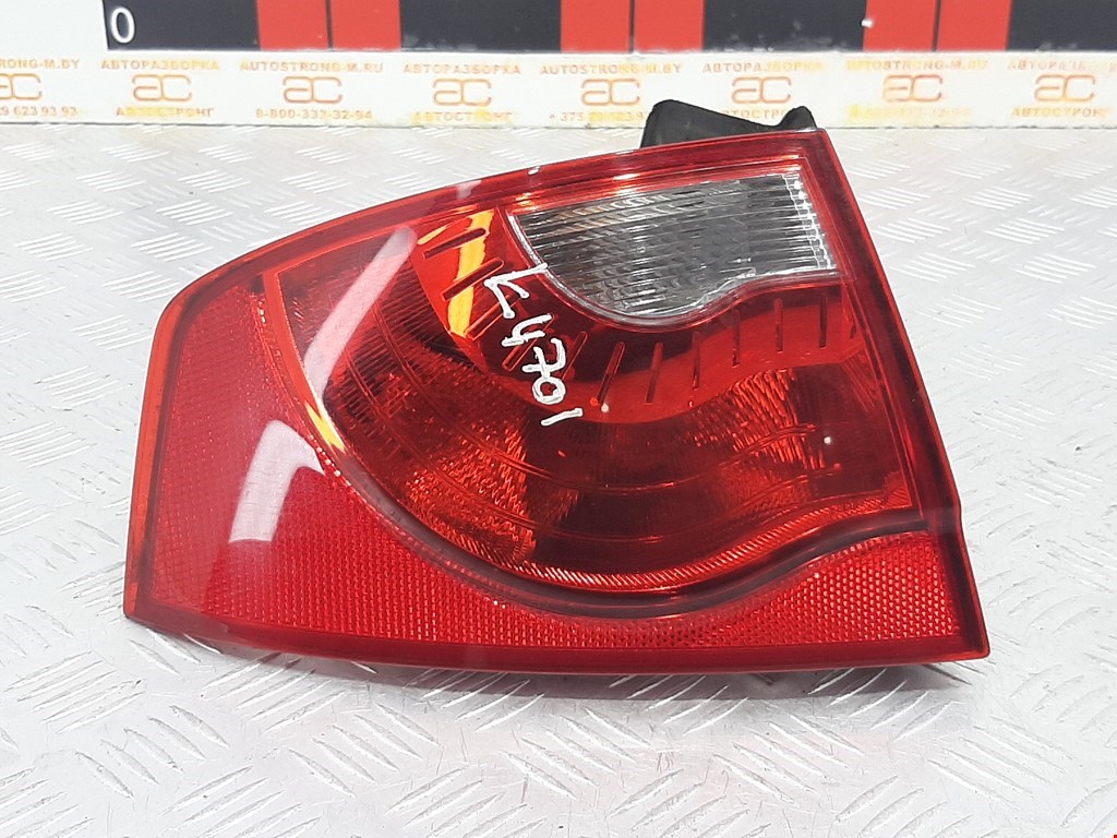 Фонарь задний левый SEAT Exeo 2008-2013