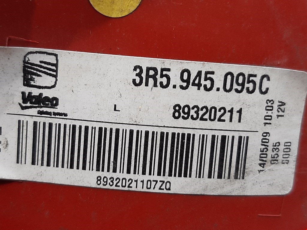 Фонарь задний левый SEAT Exeo 2008-2013