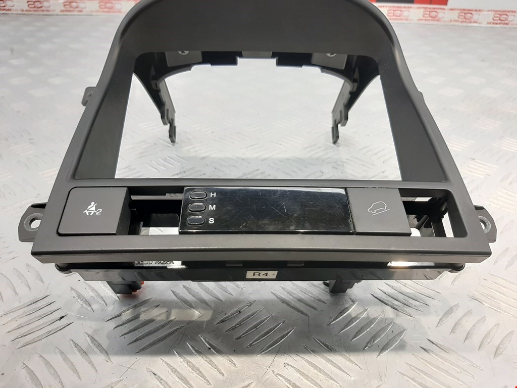 Часы CHEVROLET Captiva 2006-2010