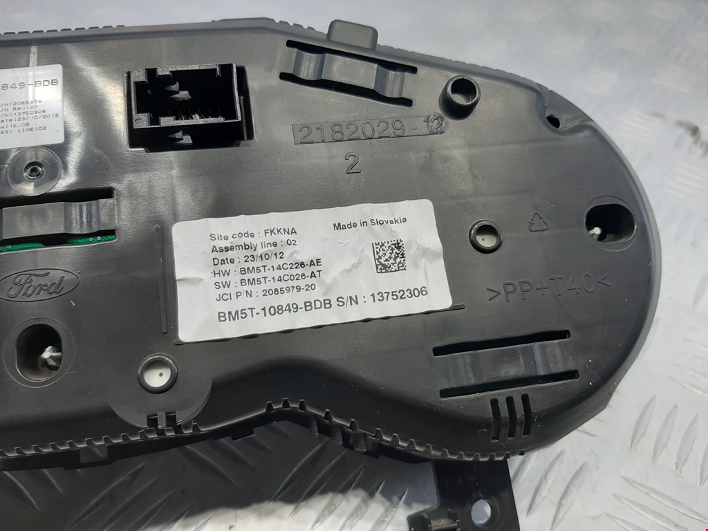 Панель приборов (щиток) FORD Focus III 2011-2019