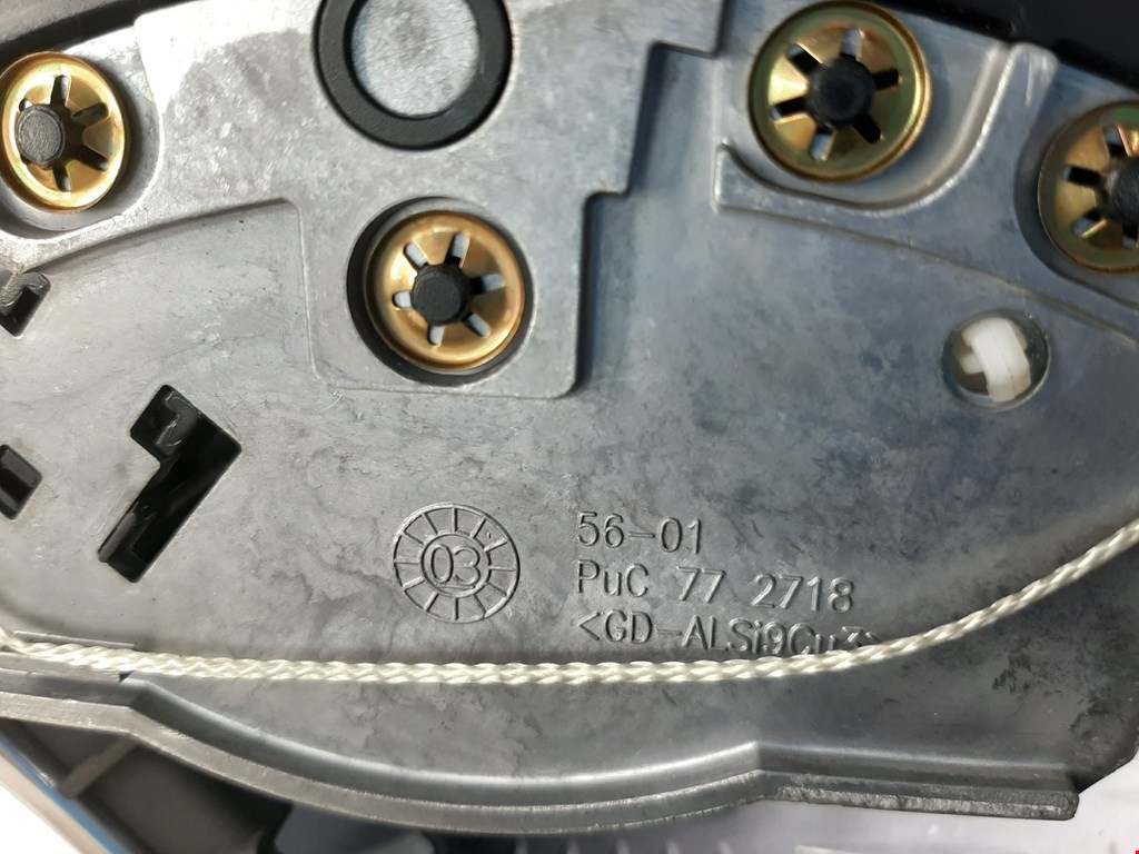 Дисплей информационный (компьютера) AUDI A8 D3 2003-2010