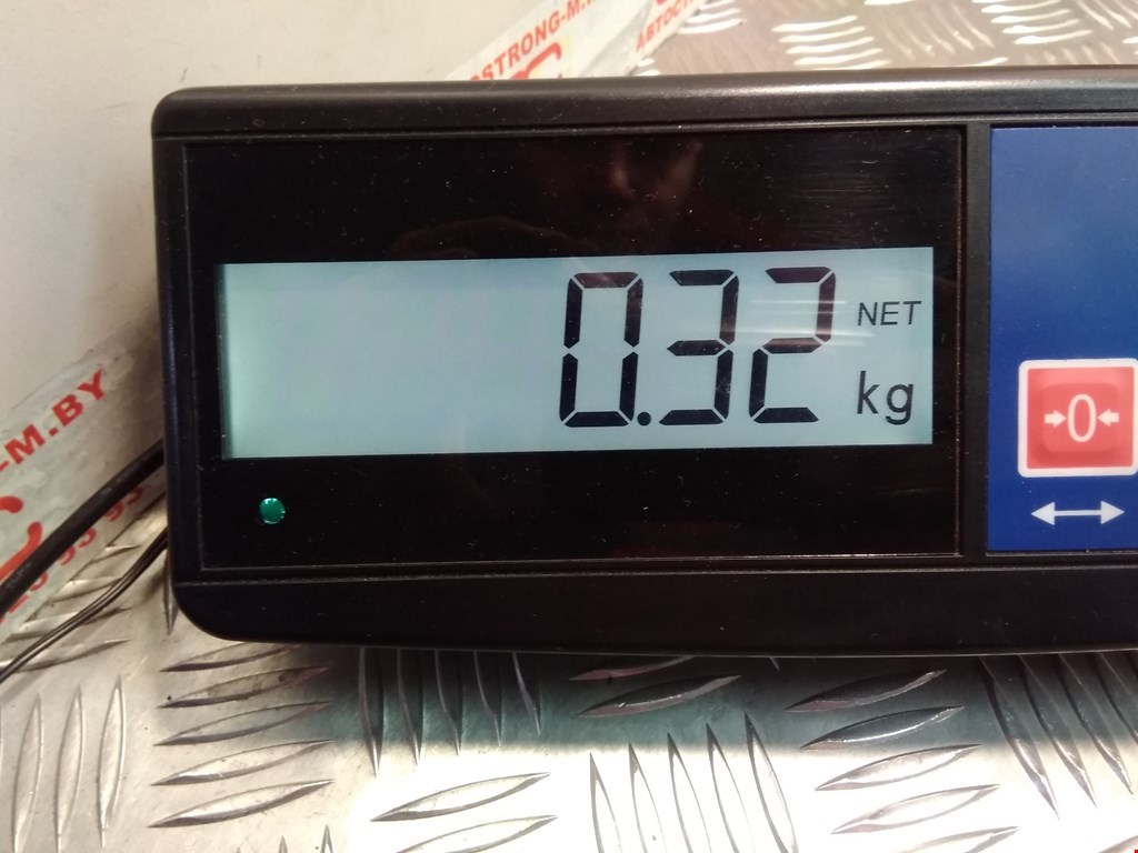 Кронштейн переднего бампера правый SKODA Octavia A5 1Z- 2004-2013