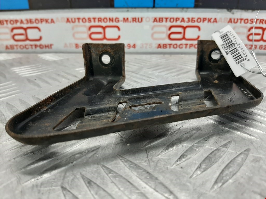 Кронштейн переднего бампера правый KIA Sportage II 2004-2010
