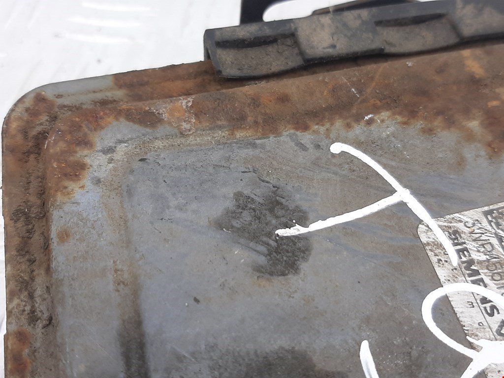 Блок управления двигателя (ЭБУ) VOLKSWAGEN Passat B6 2005-2011