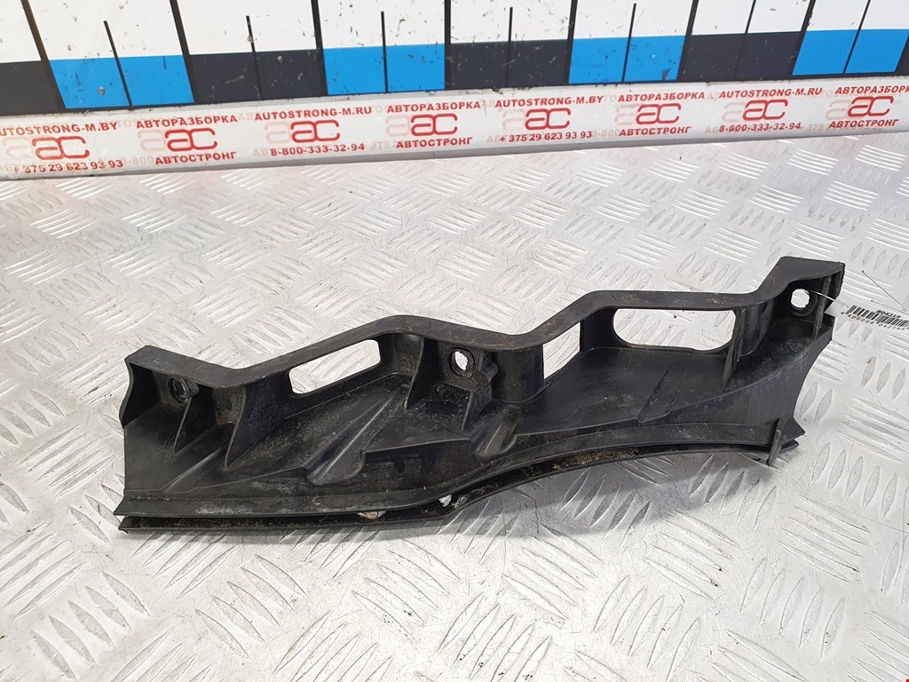 Кронштейн переднего бампера правый VOLKSWAGEN Passat B6 2005-2011