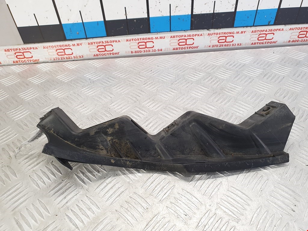 Кронштейн переднего бампера правый VOLKSWAGEN Passat B6 2005-2011