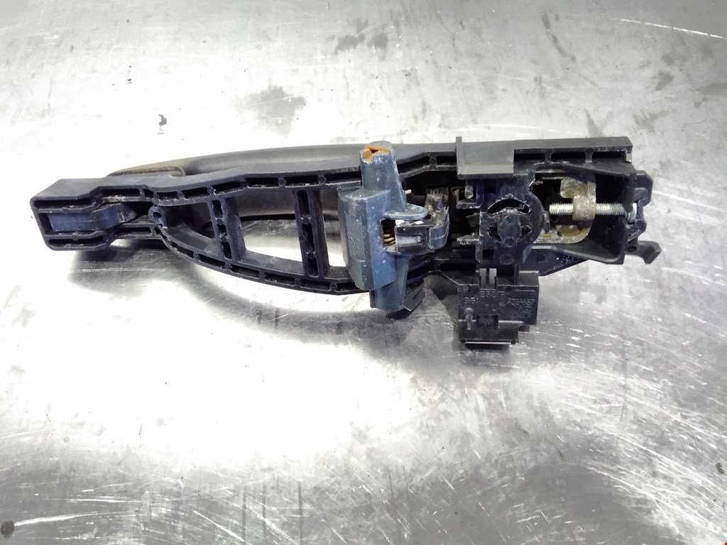 Ручка двери передней наружная левая FORD C-MAX 2003-2010