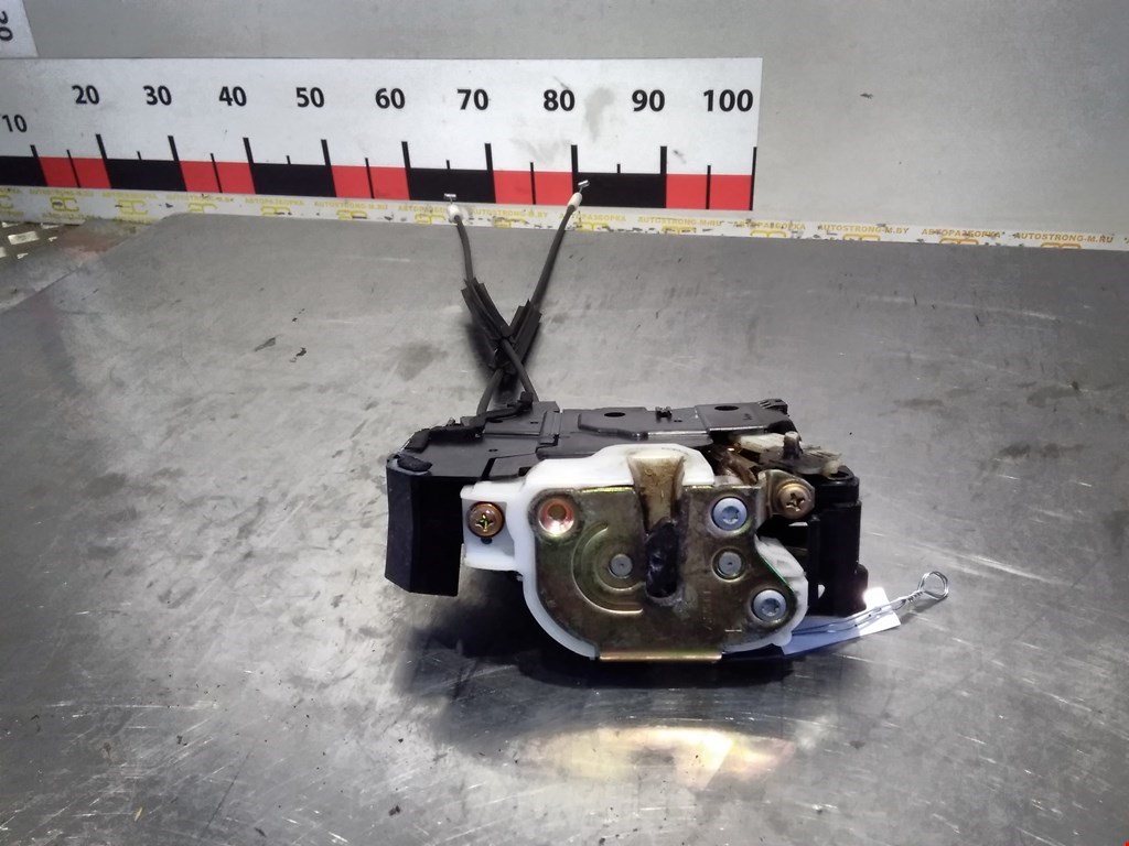 Замок двери задней левой MITSUBISHI Colt Z3 2003-2012