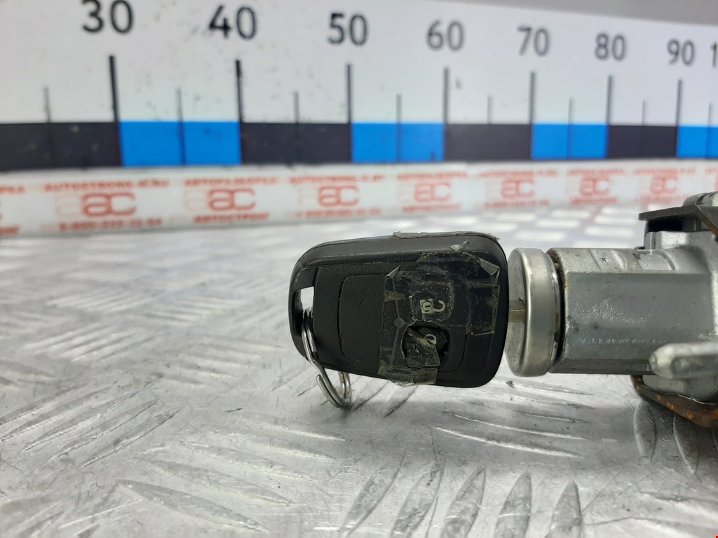 Замок зажигания OPEL Meriva B 2010-2018