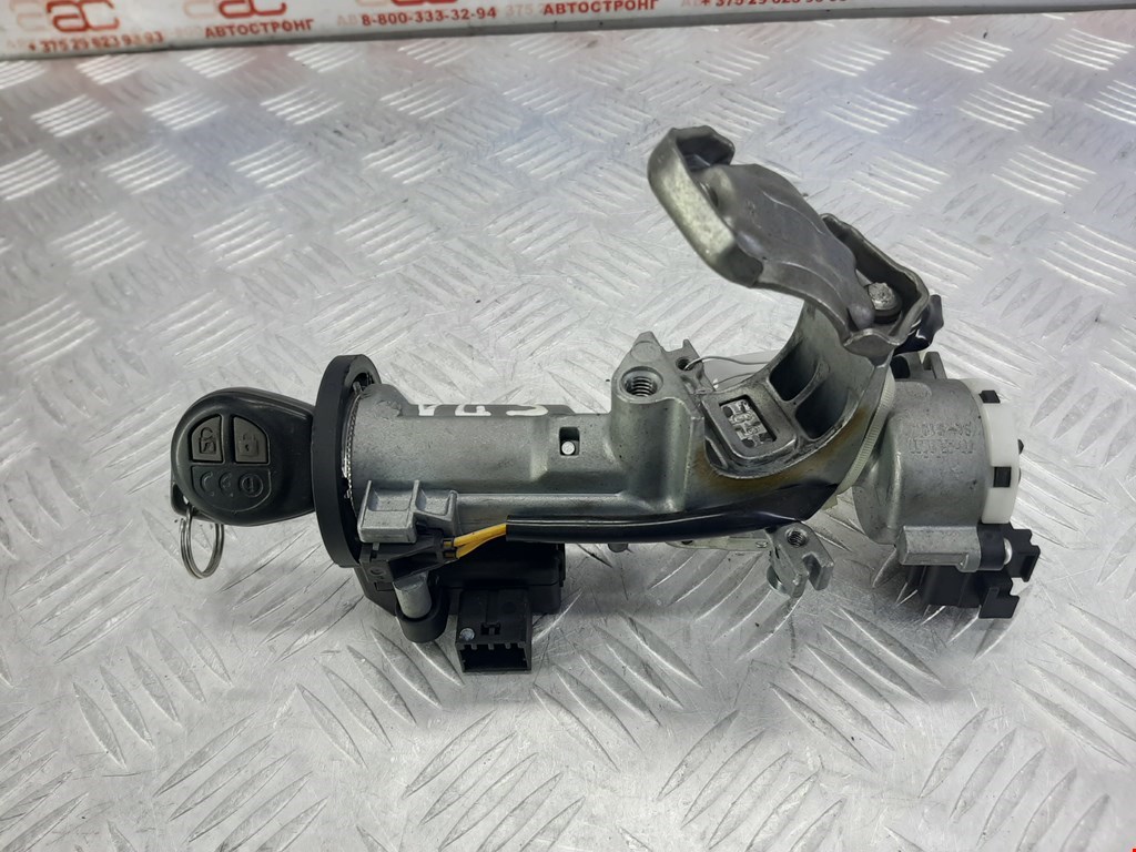 Замок зажигания SUZUKI Grand Vitara 2005-2015