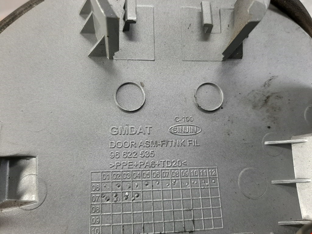 Лючок бензобака CHEVROLET Captiva 2006-2010