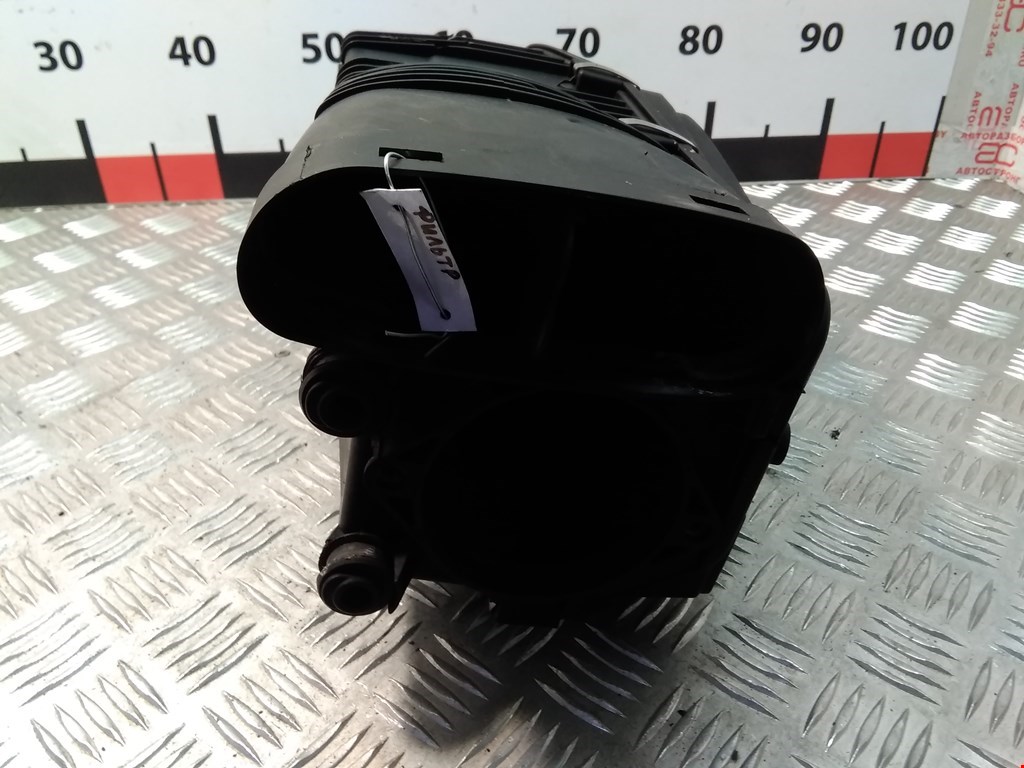 Корпус воздушного фильтра MERCEDES-BENZ C-Class C-klasse W204 2007-2015