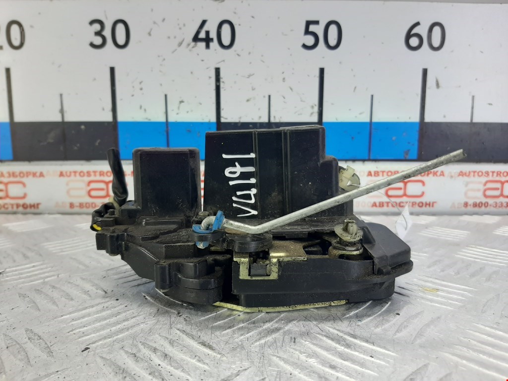 Замок двери задней левой KIA Carens 1999-2002