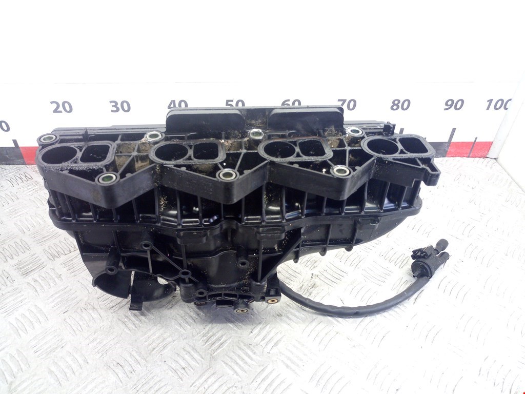 Коллектор впускной MERCEDES-BENZ C-Class C-klasse W204 2007-2015