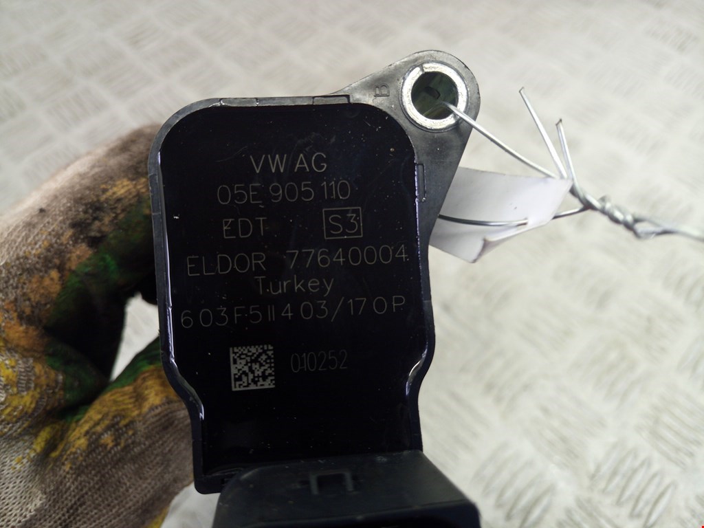 Катушка зажигания AUDI A3 8V 2012-2020