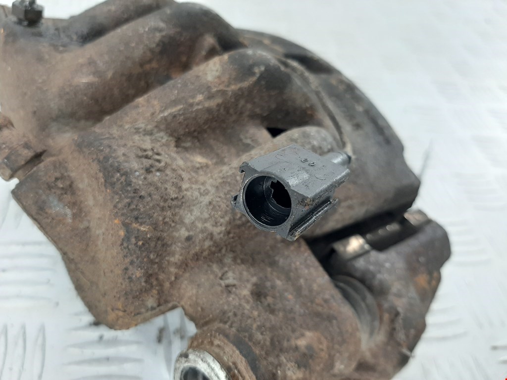 Суппорт передний левый FIAT Ducato 2014-н.в.