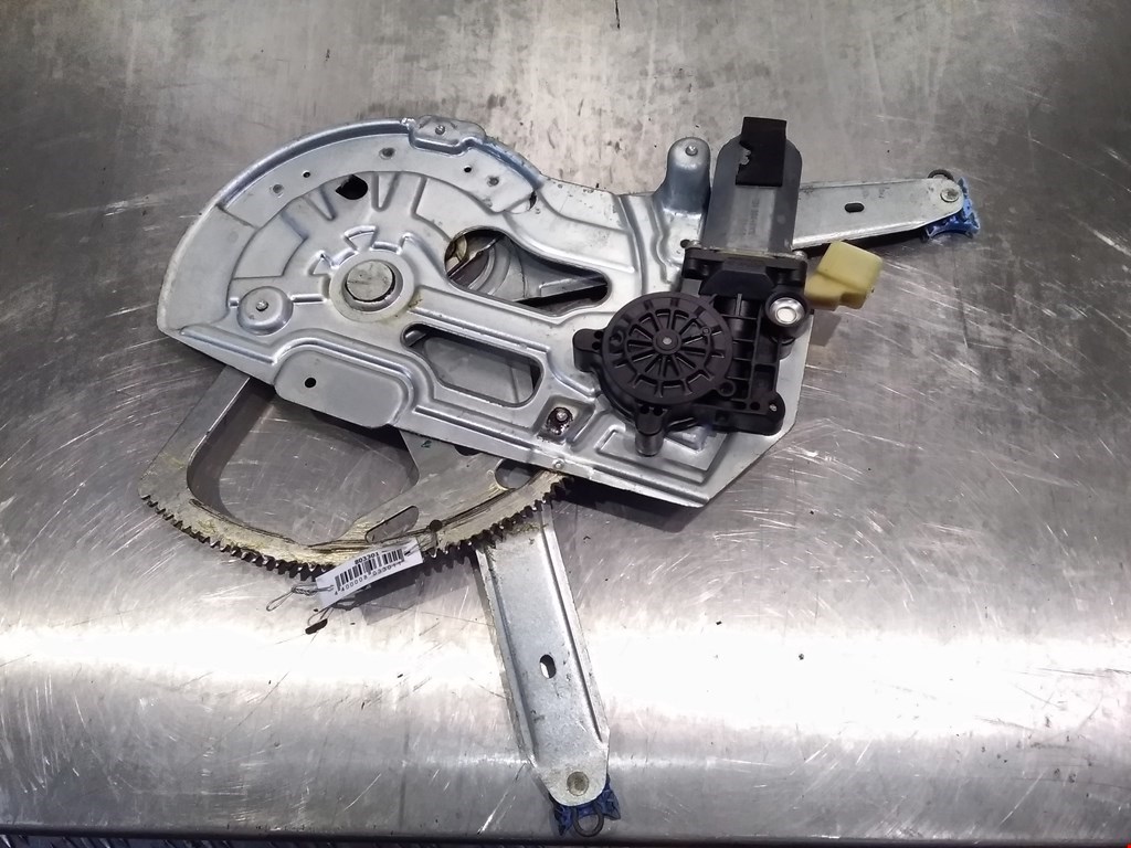 Стеклоподъемник передний правый VOLVO V70 II 2000-2007