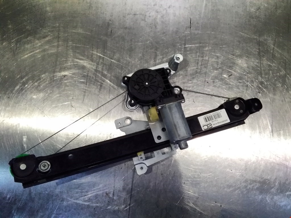 Стеклоподъемник задний правый VOLVO V70 II 2000-2007