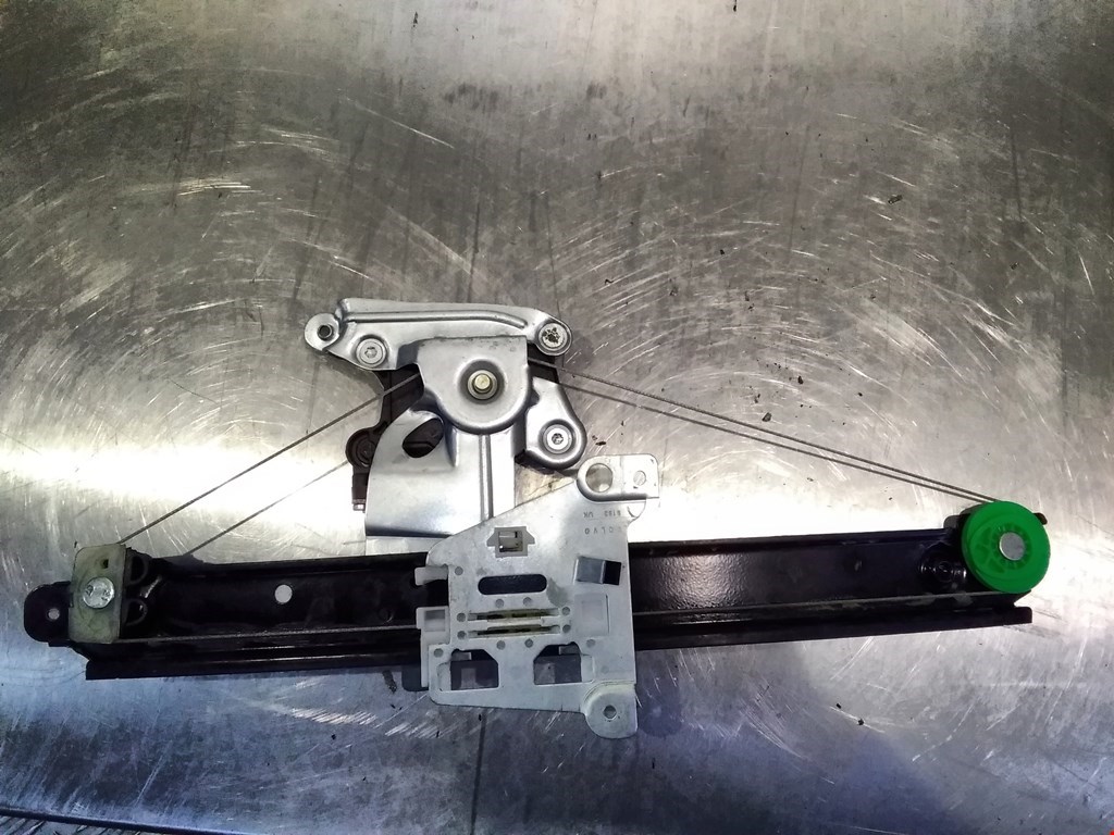 Стеклоподъемник задний правый VOLVO V70 II 2000-2007