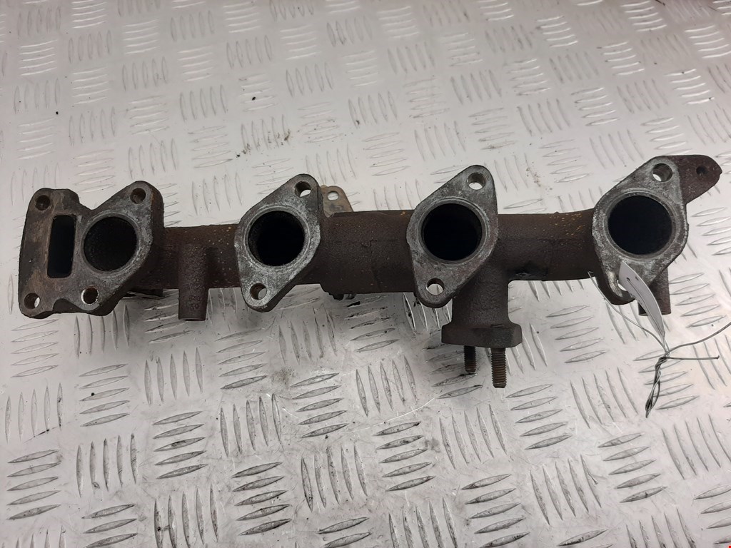 Коллектор выпускной KIA Carens 1999-2002