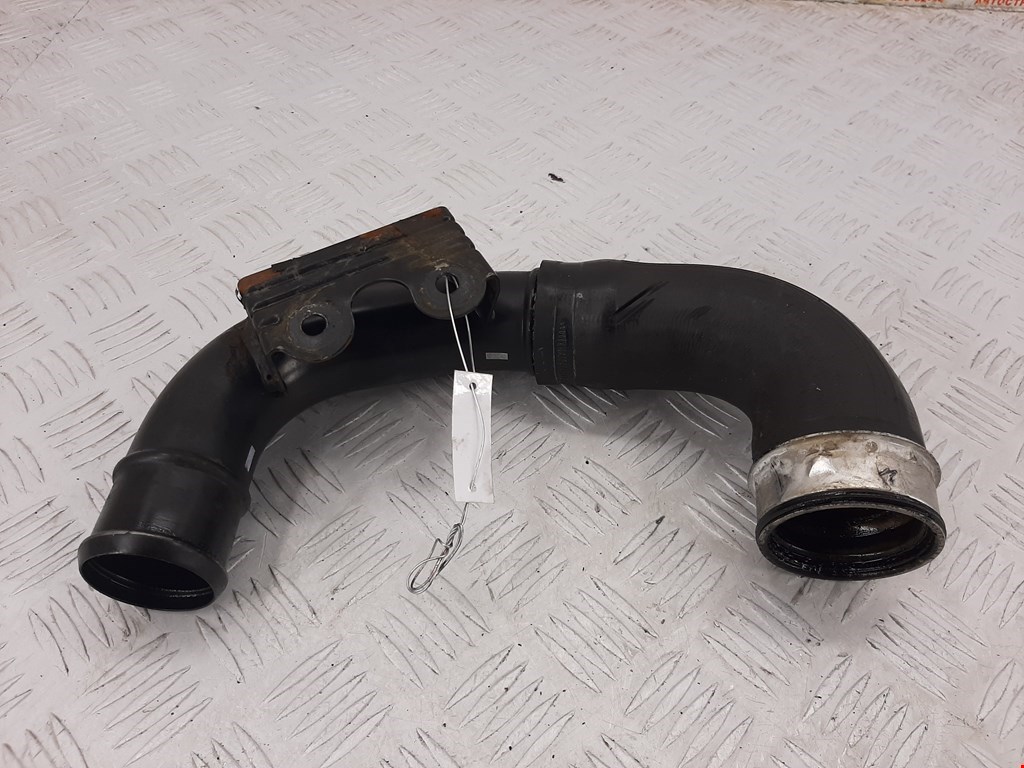 Патрубок интеркулера MITSUBISHI Colt Z3 2003-2012