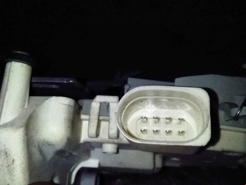 Замок двери задней левой AUDI A3 8V 2012-2020