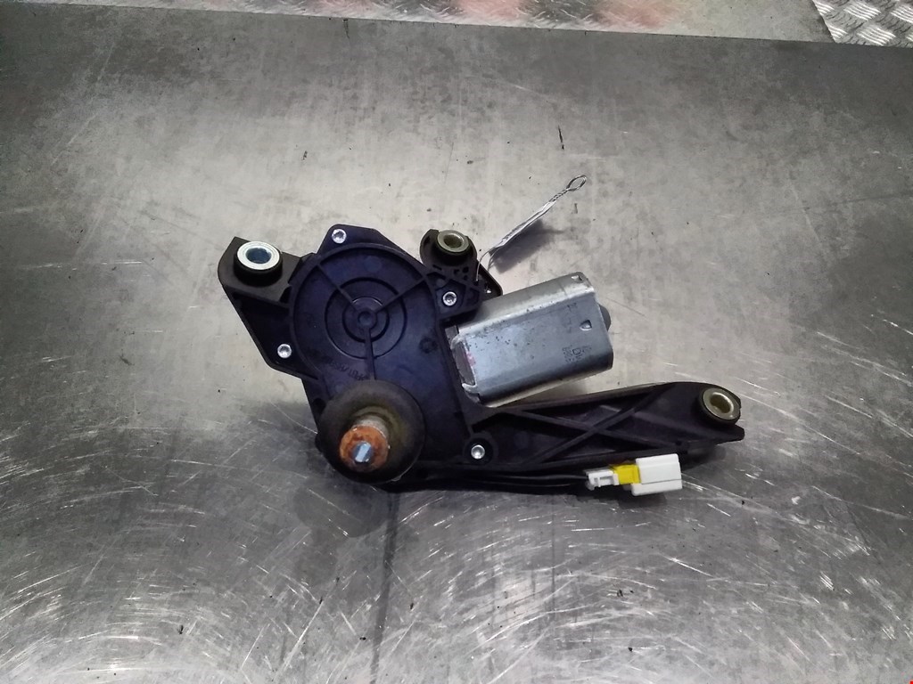 Моторчик стеклоочистителя задний NISSAN Primera P12 2002-2008