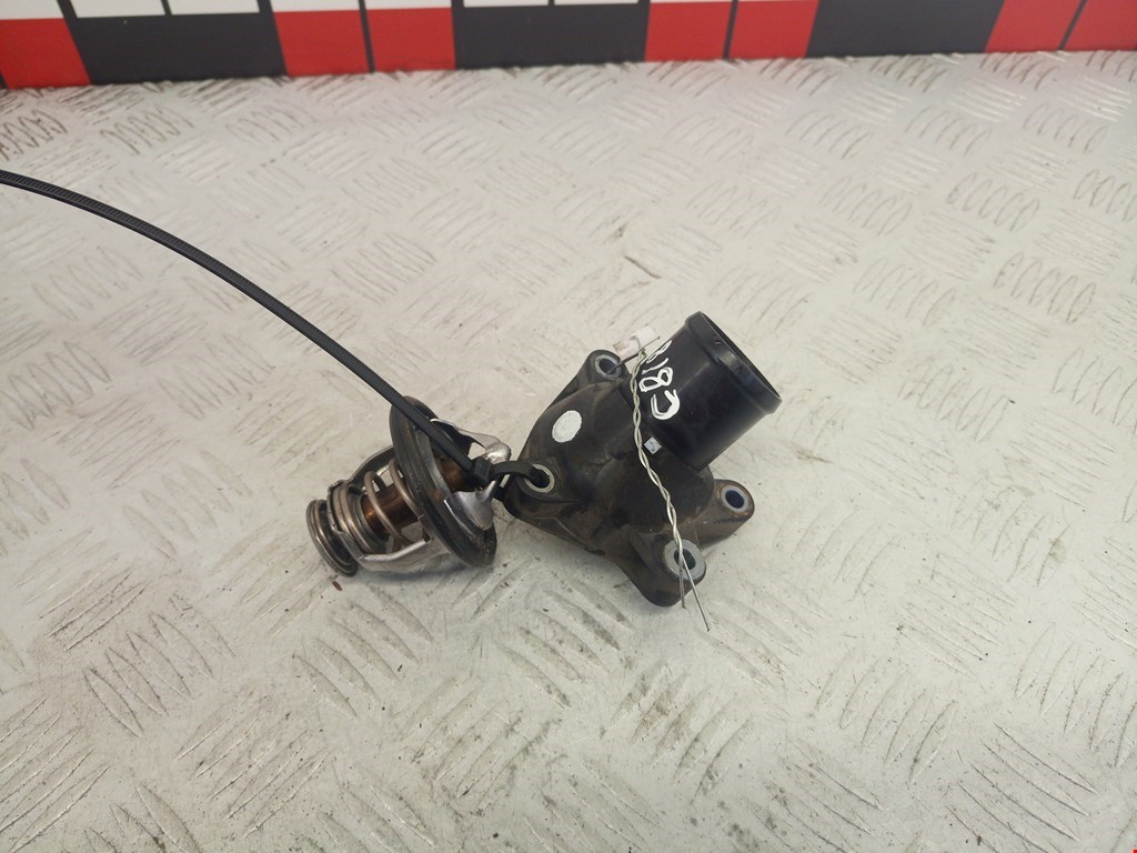 Корпус термостата TOYOTA Avensis 2009-2015