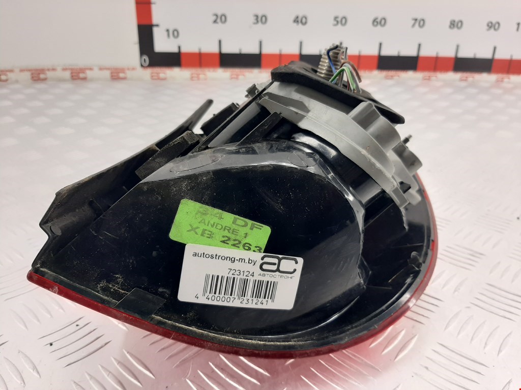 Фонарь задний левый VOLKSWAGEN Fox 2005-2011