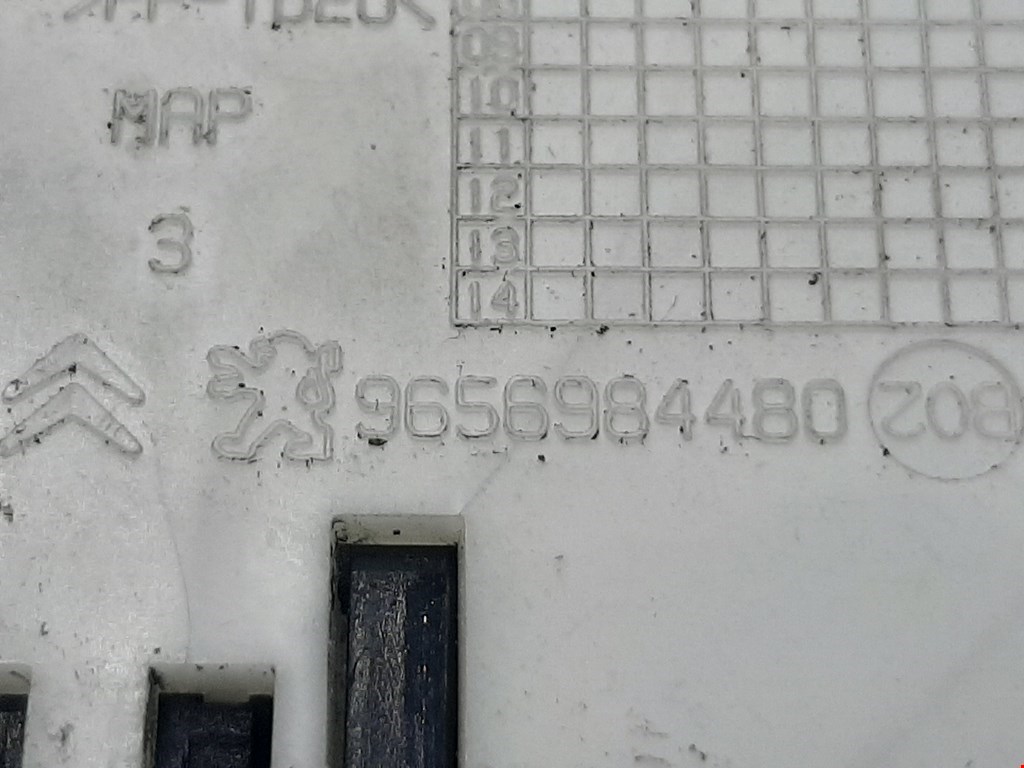 Датчик уровня в бачок омывателя PEUGEOT 207 2006-2015