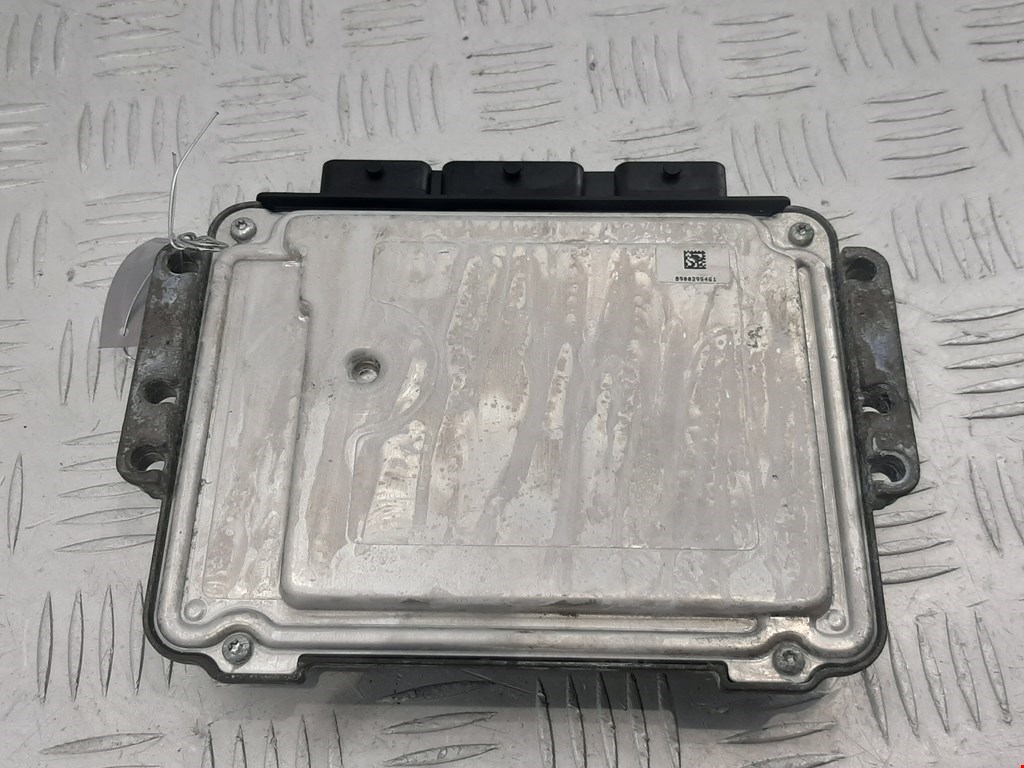 Блок управления двигателя (ЭБУ) RENAULT Megane II 2002-2009