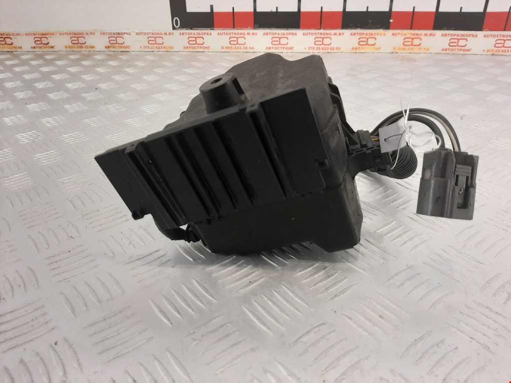 Блок реле MAZDA Mazda 2 DY 2003-2007