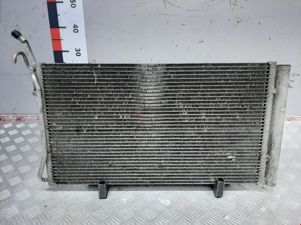 Радиатор кондиционера BMW 1er E81\E87 2004-2011