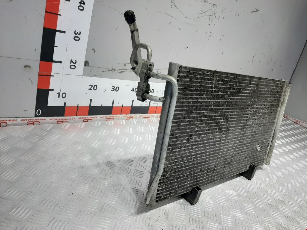 Радиатор кондиционера BMW 1er E81\E87 2004-2011